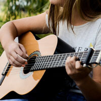 Teen Music Therapy for Mental Health | Discovery Ranch South, A Residential Treatment Center for Girls and Teens Assigned Female at Birth